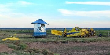 Avión hidrante se desplomó en Santo Tomé