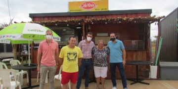 Emprendedores abrieron su local gastronómico en Costa Sur