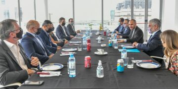 Avanza el acuerdo de precios entre el Gobierno y las empresas