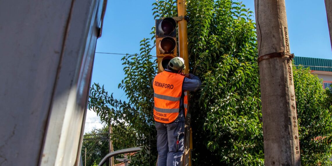 Posadas cuenta con más de 250 semáforos en la ciudad