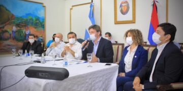 Asisten con créditos a tasa cero y aportes sin reintegro a productores agropecuarios