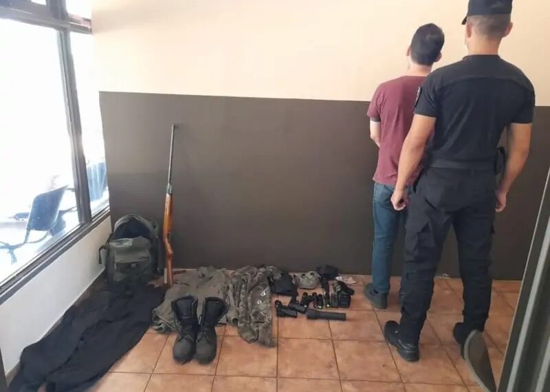 Posadas: dos detenidos por disparar contra un auto estacionado en pleno centro