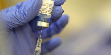 El Gobierno distribuirá más de cinco millones de vacunas contra coronavirus