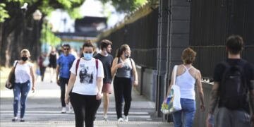 Variante Ómicron: confirmaron la circulación comunitaria en Argentina