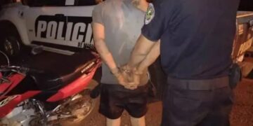 Detuvieron a un joven que evadió un puesto de control y lesionó a un Policía
