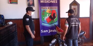 San Javier y Posadas: incautaron una moto robada esta mañana y atraparon a un hombre cuando sustraía los cables de un edificio