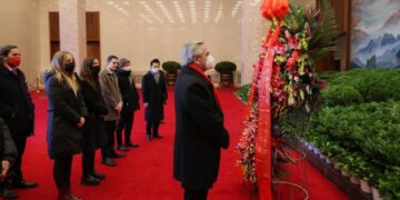 El Presidente continúa con su agenda en China y se reúne con Xi Jinping