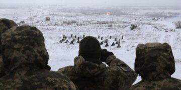 Ucrania pidió explicaciones urgentes a Rusia por la situación en la frontera y en Crimea