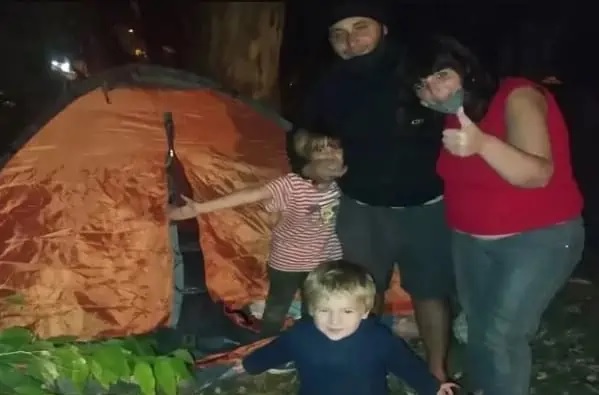 Familia misionera quedó varada en Mar del Plata tras sufrir el robo de todas sus pertenencias