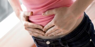 El 75% de quienes desarrollan cáncer colorrectal no tiene antecedentes, ¿influye lo que se come?