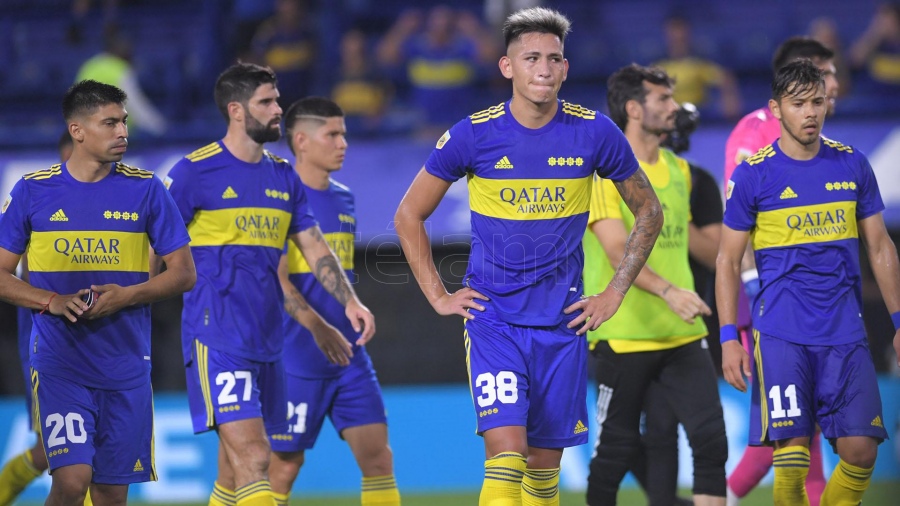 Huracán sorprendió a Boca en La Bombonera