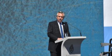 El Presidente exigió al Reino Unido retomar el diálogo y abandonar la presencia militar en Malvinas