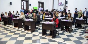 El Parlamento de la Mujer consolida la equidad de participación en los ámbitos políticos
