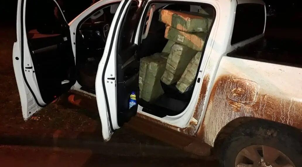 Secuestran más de una tonelada de marihuana trasladada en una camioneta