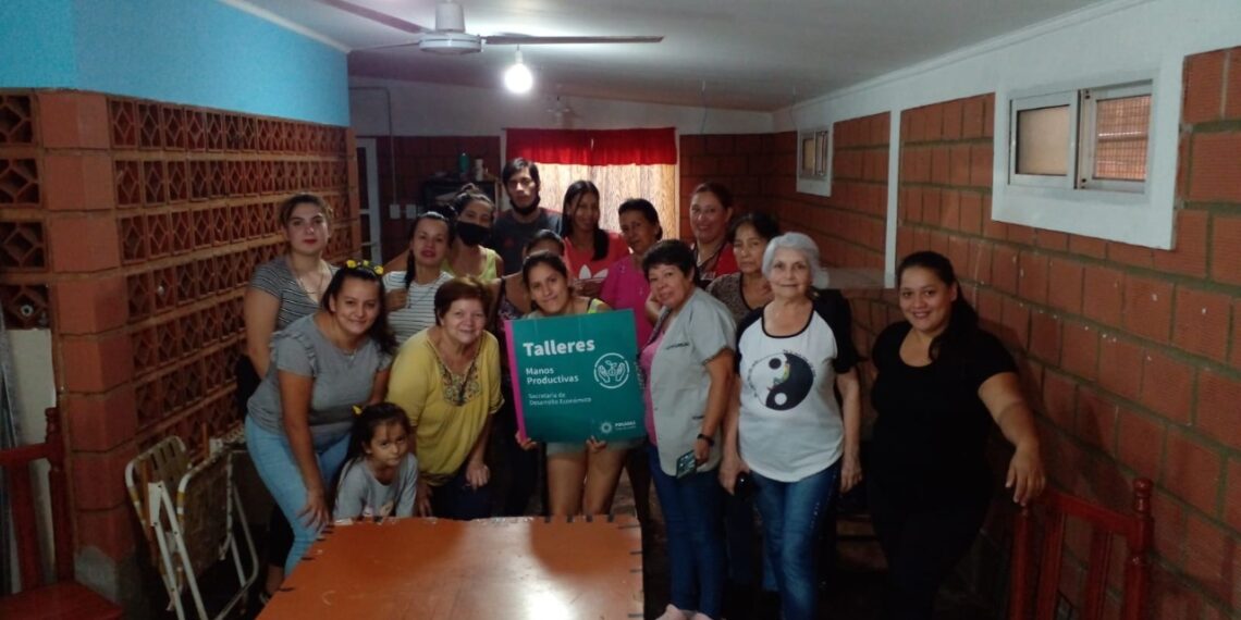 Crece la participación en los talleres de “Manos Productivas”