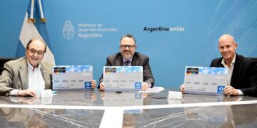 Nación destinará $16.000M para fortalecer la inclusión financiera de pequeños emprendimientos, comercios y MiPyMEs