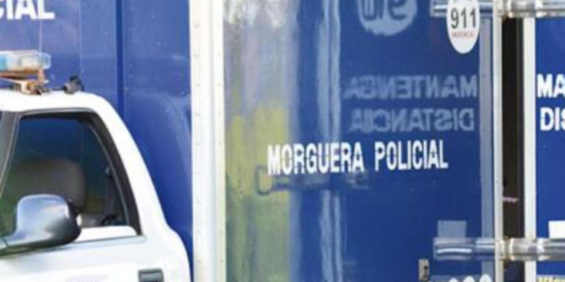 Investigan la muerte de un taxista que fue hallado en la vía pública