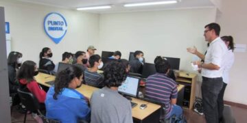 Economía del Conocimiento: Adolescentes comenzaron el ciclo de “Programación + Inclusiva”