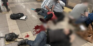 Pánico en Nueva York: varias personas fueron baleadas y hallaron explosivos sin detonar en el subte