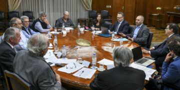 El Gobierno adelantó a junio los aumentos del Salario Mínimo, que será de $45.540