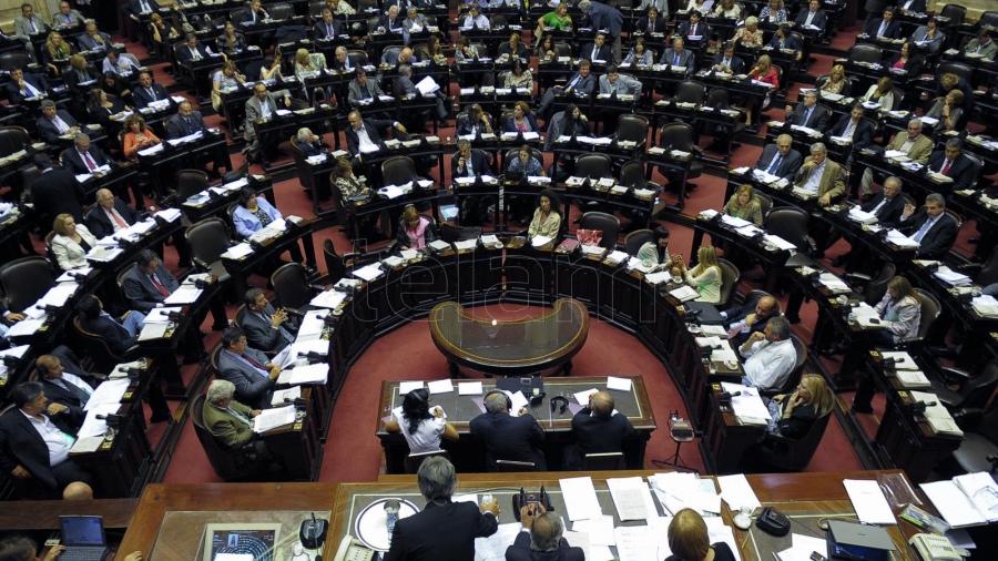 Funcionarios, sindicalistas y empresarios expondrán sobre la ley de Compre Argentino