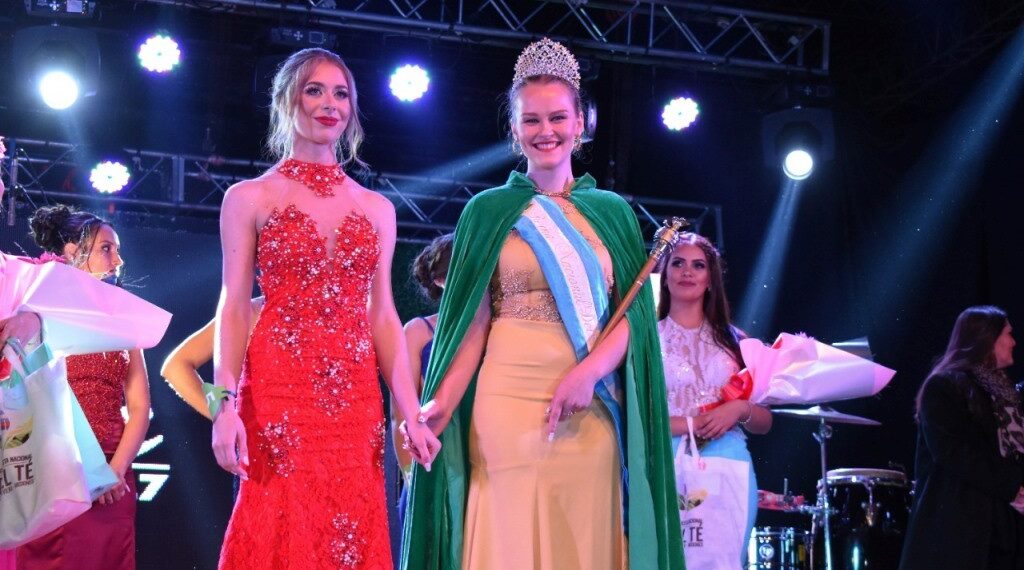 Campo Viera: Selene Weremczuk es la nueva Reina en la Fiesta Nacional del Té
