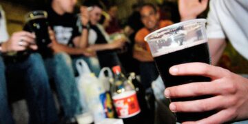 Proponen implementar plan de concienciación sobre consumo de alcohol en jóvenes