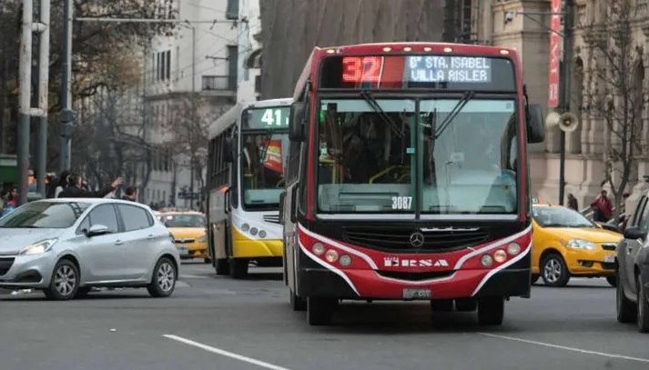 Amenaza de paro de transporte mete presión a la jornada de Censo 2022