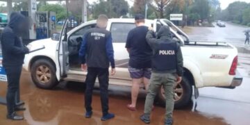 Garuhapé: detuvieron a un joven cuando intentaba vender armas robadas