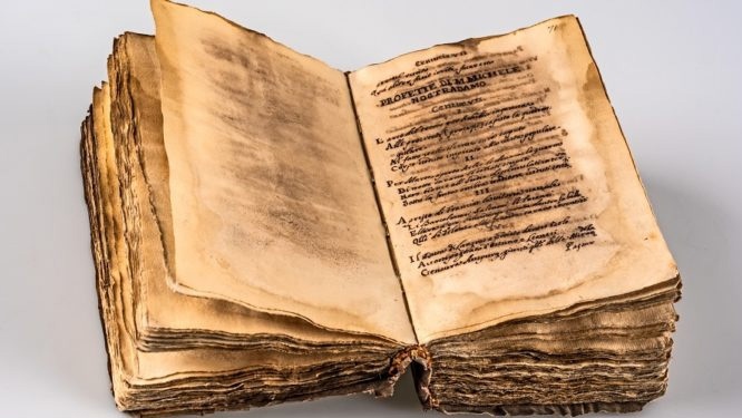 Alemania devolvió a Italia un manuscrito de Nostradamus robado de una biblioteca de Roma