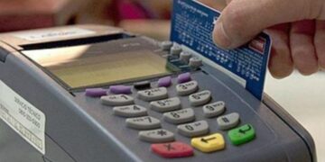 El Gobierno aumentó 69% el reintegro para compras con débito ¿quiénes acceden a este beneficio?