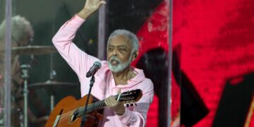 Cumple 80 años Gilberto Gil: el “grito negro” de la música popular brasileña