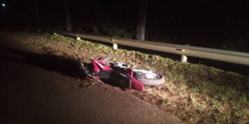Alba Posse: un joven falleció tras despistar con su motocicleta