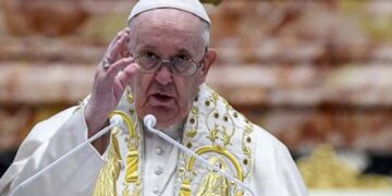 El Papa Francisco dijo que “se declaró una tercera guerra mundial”