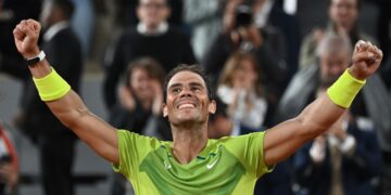 Nadal pasó a la final de Roland Garros debido al retiro de Zverev, lesionado