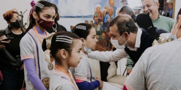 El gobernador Herrera Ahuad recibió en Casa de Gobierno a la delegación misionera del torneo internacional de Yoga Deportivo