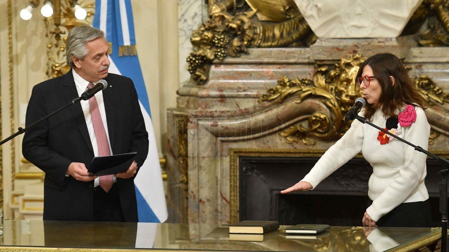 “Creo en el equilibrio fiscal y tenemos que avanzar en ese sentido”