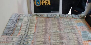 Encontraron 50 mil dólares y más de 7 millones de pesos en casas de punteros de organizaciones sociales