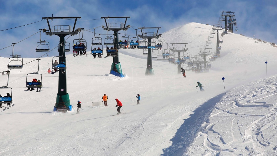 Más de 2,5 millones de turistas viajaron en esta temporada de invierno “récord”