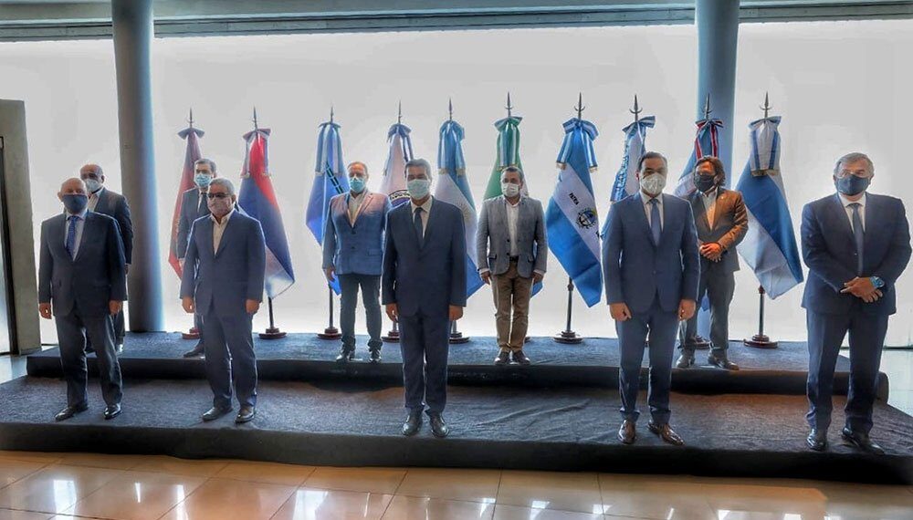 Los gobernadores del Norte Grande se reúnen con Manzur y De Pedro