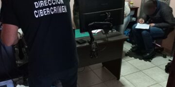 Detuvieron en Posadas a un hombre por una causa de distribución de pornografía infantil