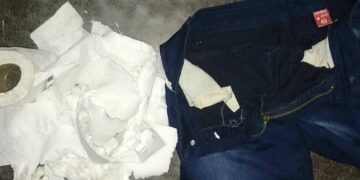 Descubrieron a una mujer tratando de ingresar marihuana y pastillas para un detenido