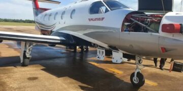 Encontraron medio millón de dólares ocultos en un avión privado que iba de Misiones a Itapema: tres demorados