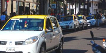 Rige la nueva tarifa de taxis
