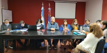 Docentes lograron nueva recomposición al básico y al salario de bolsillo: $70.400 el cargo testigo en julio