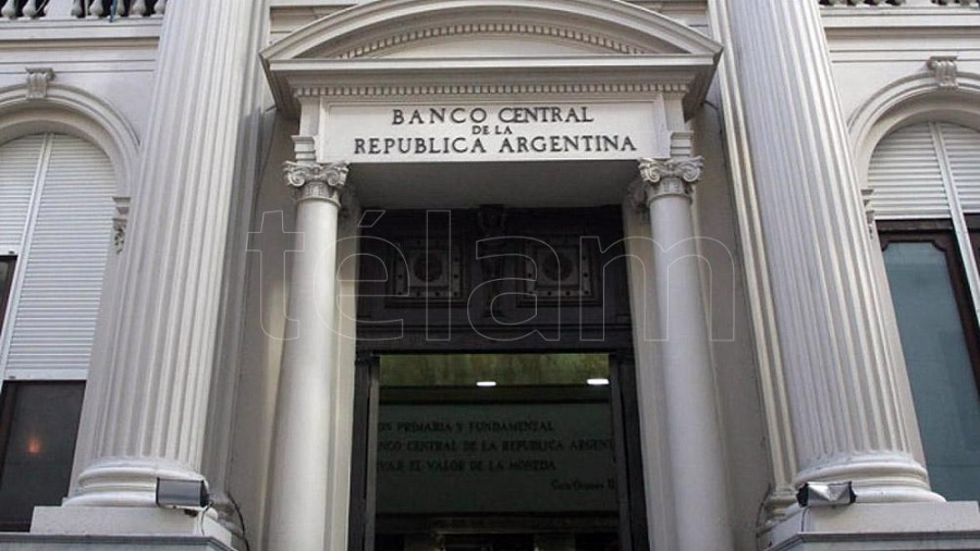 El Banco Central prohibió la financiación en cuotas de productos o servicios comprados del exterior