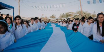 El gobernador Herrera Ahuad participó de la celebración del centenario de la Escuela 363, en Dos Hermanas
