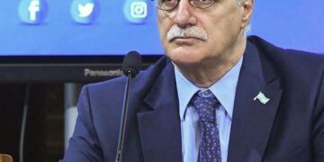 Por la muerte de Chirino y las graves lesiones del cabo Verón, el ministro de Defensa prohibió festejos y ritos de iniciación en las Fuerzas Armadas