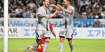 Fútbol: gol y asistencia de Messi en el último amistoso del PSG en Japón