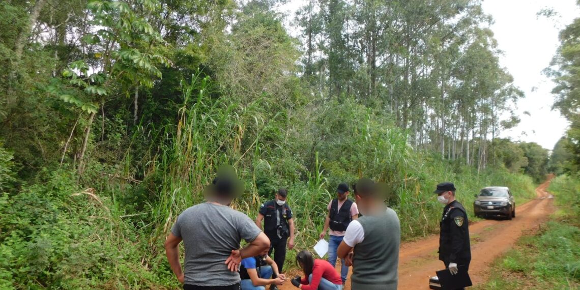 Secuestraron marihuana en un camino rural de Colonia Oasis
